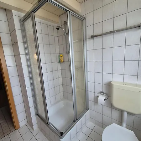 Mit 2 Separaten Schlafzimmern Apartment