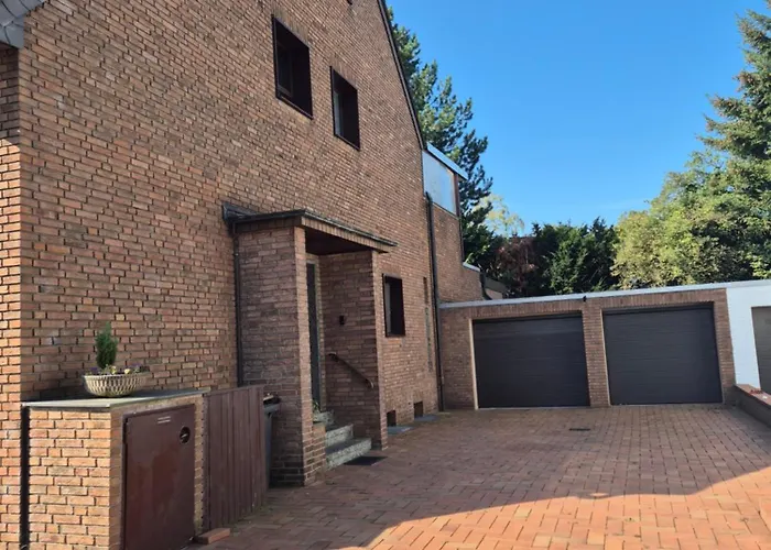 Mit 2 Separaten Schlafzimmern